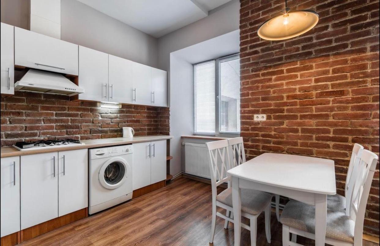 Vip Apartments ! Львов Экстерьер фото