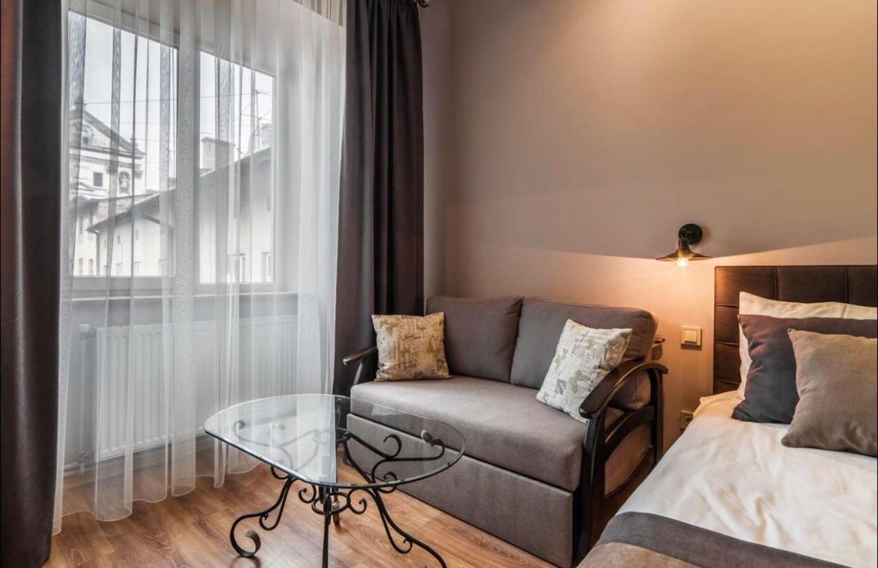 Vip Apartments ! Львов Экстерьер фото