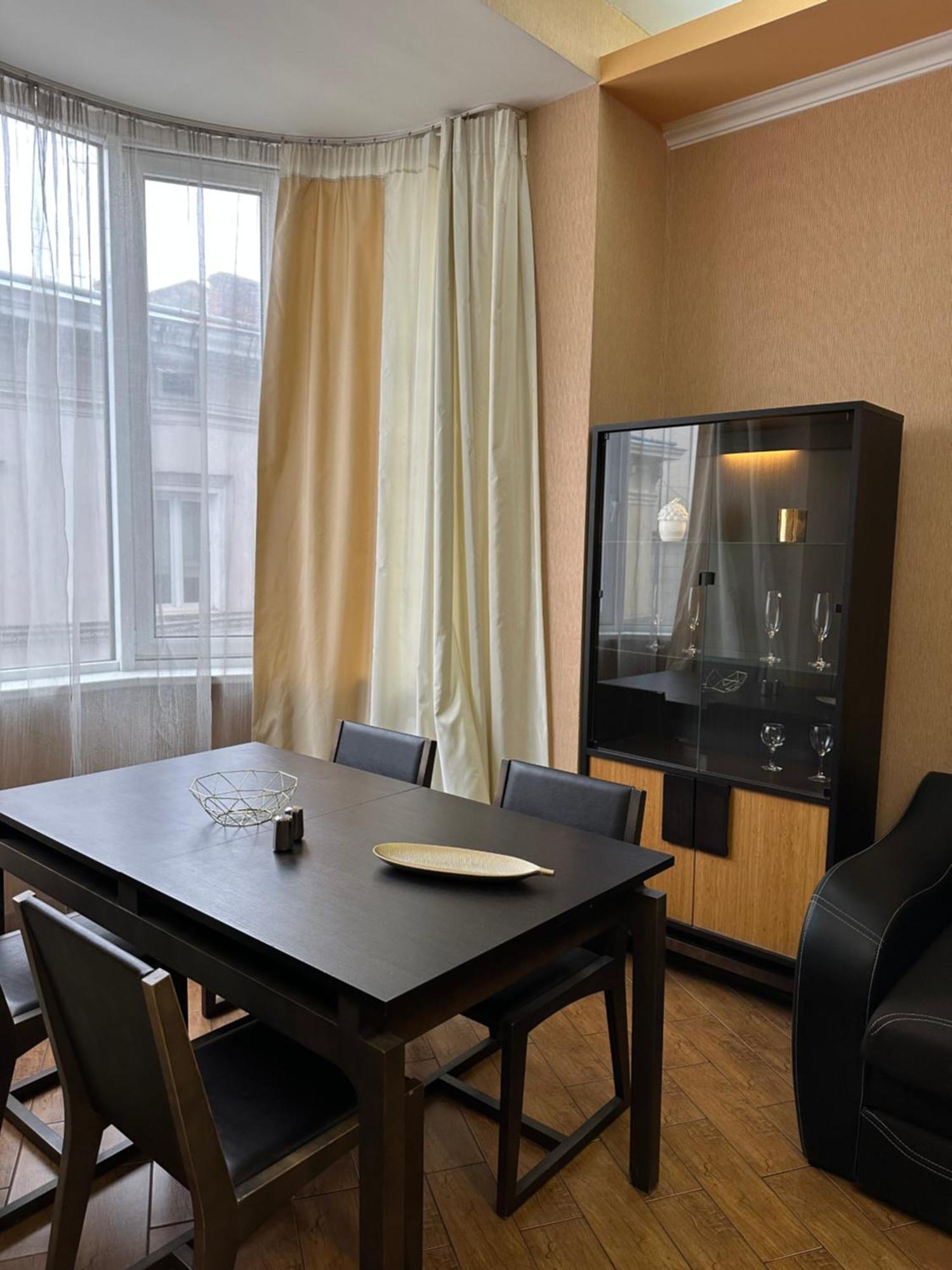 Vip Apartments ! Львов Экстерьер фото
