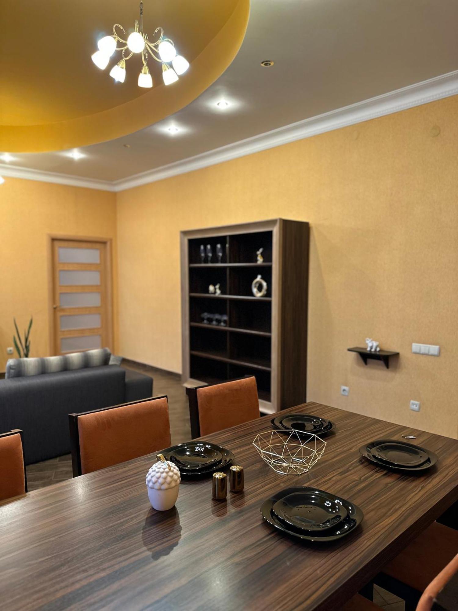 Vip Apartments ! Львов Экстерьер фото